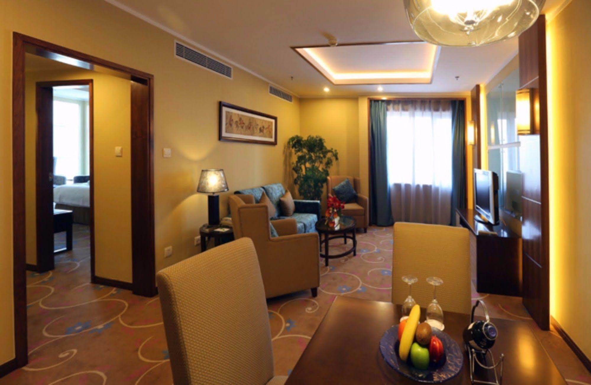 Holiday Inn Beijing Downtown Pequim Exterior foto